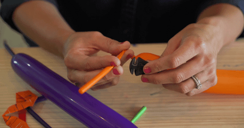 Thread Cutterz Ceramic Blade Zipper Pull - Orange